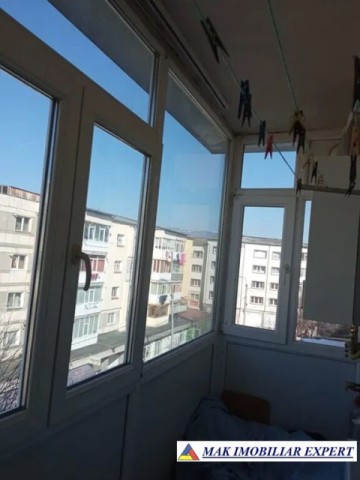 apartament-2-camere-confort-1-etaj-34-de-vanzare-in-visoi-campulung-muscel-arges-4