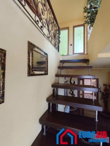 apartament-modern-de-inchiriat-in-sibiu-zona-parcul-sub-arini-18
