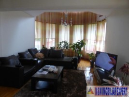 vila-cu-8-camere-si-teren-de-511-mp-de-vanzare-in-centru-campulung-muscel-arges-6