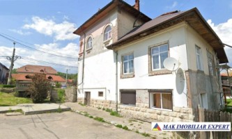 motel-20-camere-teren-350-mp-de-vanzare-centru-campulung-muscel-arges