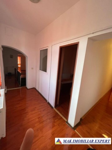 motel-20-camere-teren-350-mp-de-vanzare-centru-campulung-muscel-arges-29
