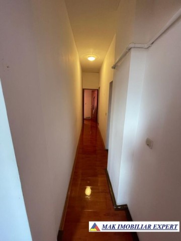 motel-20-camere-teren-350-mp-de-vanzare-centru-campulung-muscel-arges-30