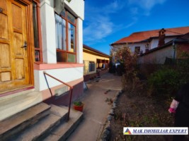 casa-4-camere-cu-teren-360-mp-de-vanzare-in-centru-campulung-muscel-arges-3
