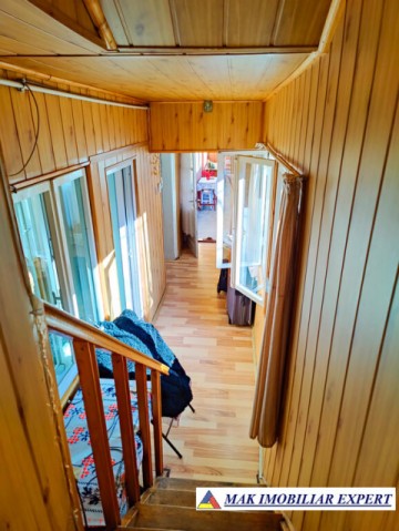 casa-4-camere-cu-teren-360-mp-de-vanzare-in-centru-campulung-muscel-arges-10