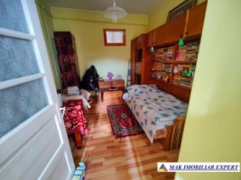 casa-4-camere-cu-teren-360-mp-de-vanzare-in-centru-campulung-muscel-arges-9