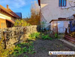 casa-4-camere-cu-teren-360-mp-de-vanzare-in-centru-campulung-muscel-arges-21