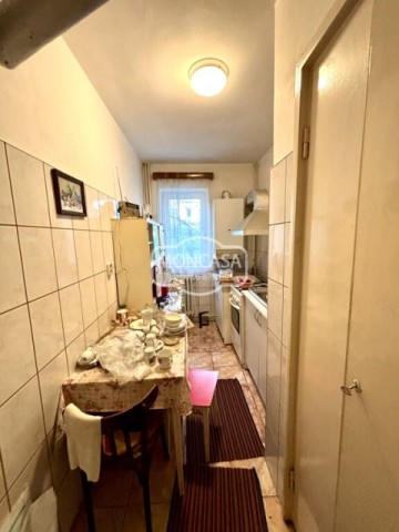 apartament-3-camere-zona-unirii-etaj-1-vizionare-online-3