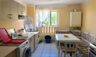 apartament-4-camere-de-vanzare-cetate-3