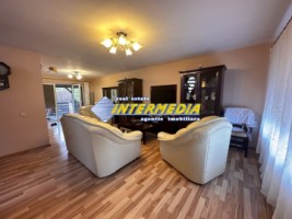 casa-cu-garaj-pe-finisata-si-mobilata-complet-in-cetate-alba-iulia