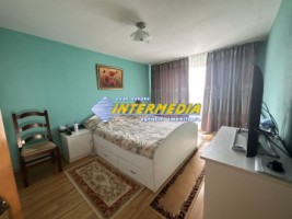 casa-cu-garaj-pe-finisata-si-mobilata-complet-in-cetate-alba-iulia-11