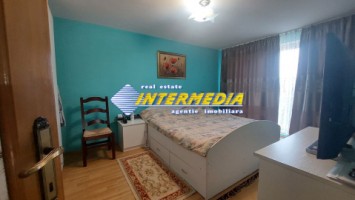 casa-cu-garaj-pe-finisata-si-mobilata-complet-in-cetate-alba-iulia-18