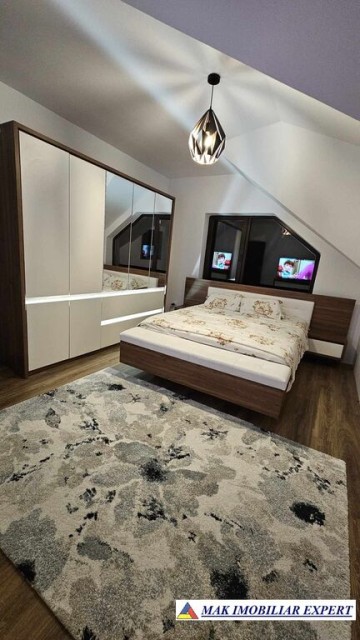 vila-10-camere-teren-916-mp-de-vanzare-in-rucar-arges-5