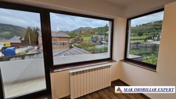 vila-10-camere-teren-916-mp-de-vanzare-in-rucar-arges-10