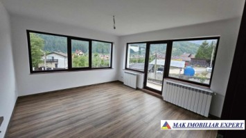 vila-10-camere-teren-916-mp-de-vanzare-in-rucar-arges-12