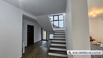 vila-10-camere-teren-916-mp-de-vanzare-in-rucar-arges-14