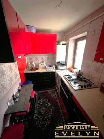 apartament-3-camere-etaj-2-zona-octav-onicescu-pret-100000-euro-5