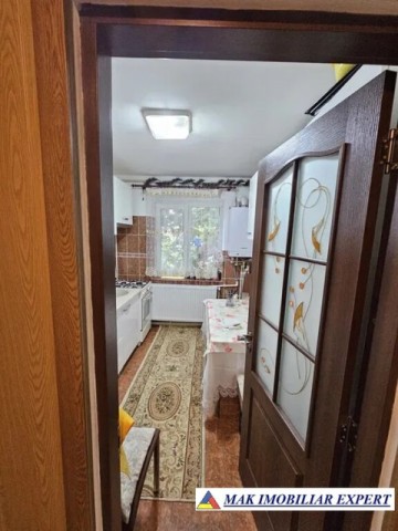 apartament-2-camere-de-vanzare-recent-renovat-cu-loc-de-parcare-si-boxa-in-visoi-campulung-muscel-arges-9