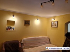 vila-cu-4-camere-si-teren-de-1800-mp-plus-15-ha-de-vanzare-in-boteni-arges-16