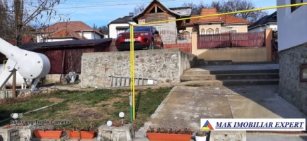 vila-cu-4-camere-si-teren-de-1800-mp-plus-15-ha-de-vanzare-in-boteni-arges-26