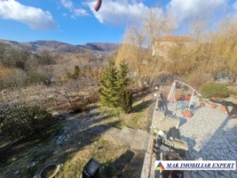 vila-cu-4-camere-si-teren-de-1800-mp-plus-15-ha-de-vanzare-in-boteni-arges-47