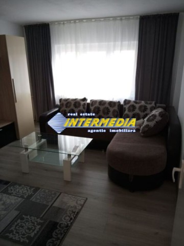 garsoniera-mare-32-mp-de-vanzare-cetate-alba-mobilata-4