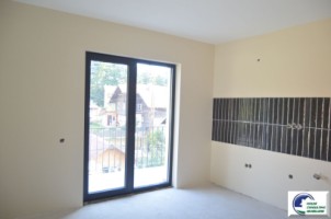 apartament-cu-doua-camere-situat-la-mansarda-3
