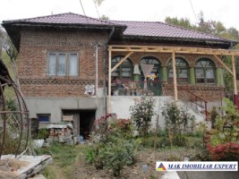 casa-2-camere-cu-teren-3756-mp-de-vanzare-in-bilcesti-valea-mare-pravat-arges