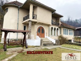 vanzare-casa-in-abrud-1