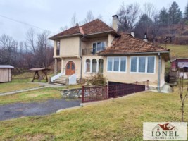 vanzare-casa-in-abrud-2
