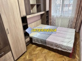 apartament-cu-3-camere-de-vanzare-in-alba-iulia-zona-centru-decomandat-4