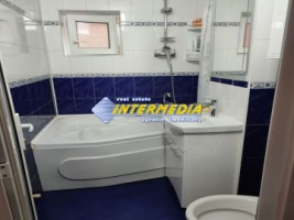 apartament-2-3-camere-52-mp-bucatarie-mare-incalzire-pardoseala-finisat-cetate-closca