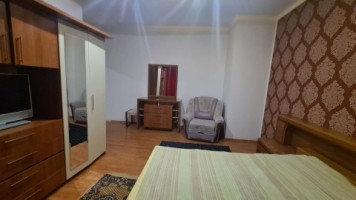 central-apart2camin-vila-etaj-1-76mp-utili-parcare-69900-euro-2