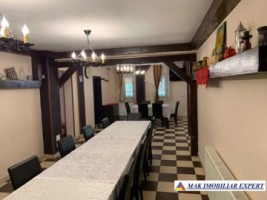 2-pensiuni-cu-9-camere-pe-teren-de-1000-mp-in-rucar-9