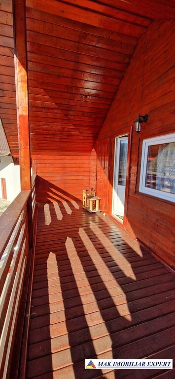 vila-in-muntii-dambovicioarei-4-camere-teren-1700-mp-arges-28