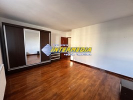 okazie-apartament-3-camere-78-mp-bloc-nou-de-vanzare-mobilat-si-utilat-complet-loc-parcare-2