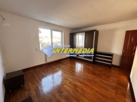 okazie-apartament-3-camere-78-mp-bloc-nou-de-vanzare-mobilat-si-utilat-complet-loc-parcare-5