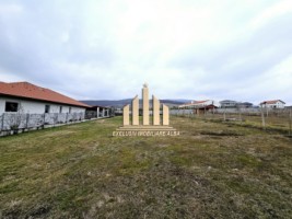 teren-intravilan-de-vanzare-podei-4