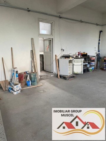 inchiriere-spatiu-comercial-in-suprafata-de-404-mp-in-campulungmuscel-pret-1000-euroluna-23