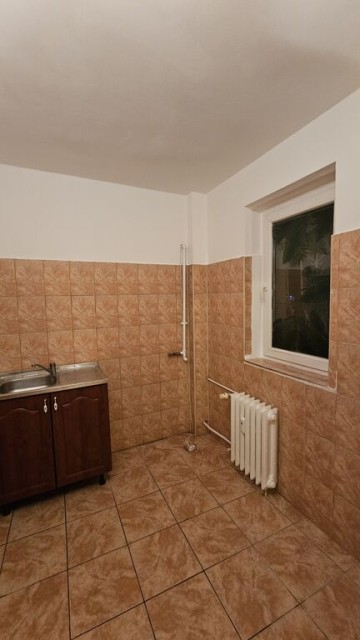 sud-bulevard-garsoniera-parter10-cf1-libera-35900-euro-4