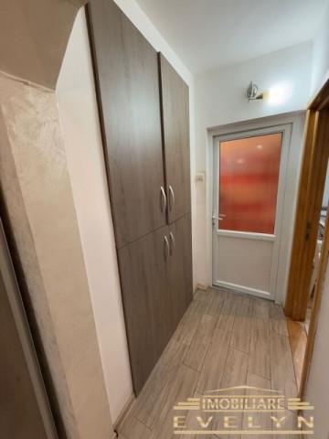 apartament-2-camere-la-parter-zona-scoala-nr14-pret-69000-euro-5