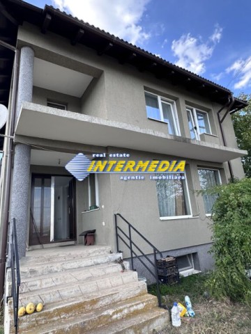casa-4-camere-vanzare-spe-in-alba-iulia-teren-1700-mp