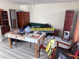 casa-4-camere-vanzare-spe-in-alba-iulia-teren-1700-mp-17