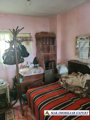casa-2-camere-cu-teren-3756-mp-de-vanzare-in-bilcesti-valea-mare-pravat-arges-3
