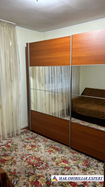 apartament-3-camere-confort-1-etaj-1-de-vanzare-in-visoi-campulung-muscel-arges-8