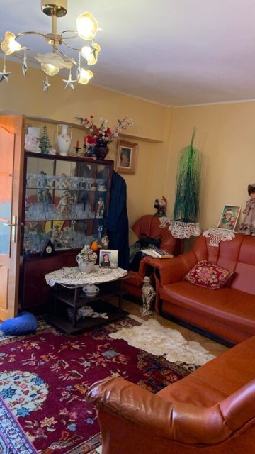 apartament-3-camere-zona-curcubeului-68-mp-55000-euro-usor-negociabil