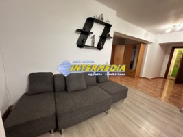 inchiriere-apartament-m-uri-cu-3-camere-2-balcoane-cetate-parc-vedere-panoramica-mobilat-complet-12
