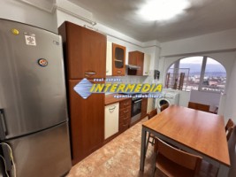 inchiriere-apartament-m-uri-cu-3-camere-2-balcoane-cetate-parc-vedere-panoramica-mobilat-complet-24