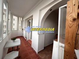 inchiriere-apartament-m-uri-cu-3-camere-2-balcoane-cetate-parc-vedere-panoramica-mobilat-complet-25