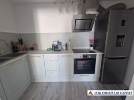 ocupat-ian-2026-apartament-3-camere-cf-1-et-44-campulung-15