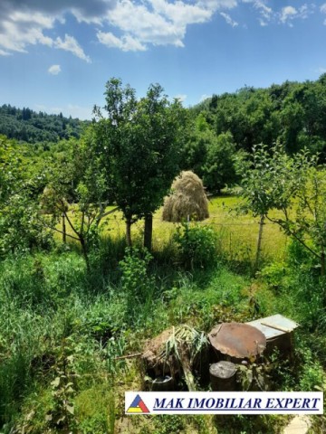 de-vanzare-vila-6-camere-teren-1300-mp-cretisoara-campulung-muscel-arges-8